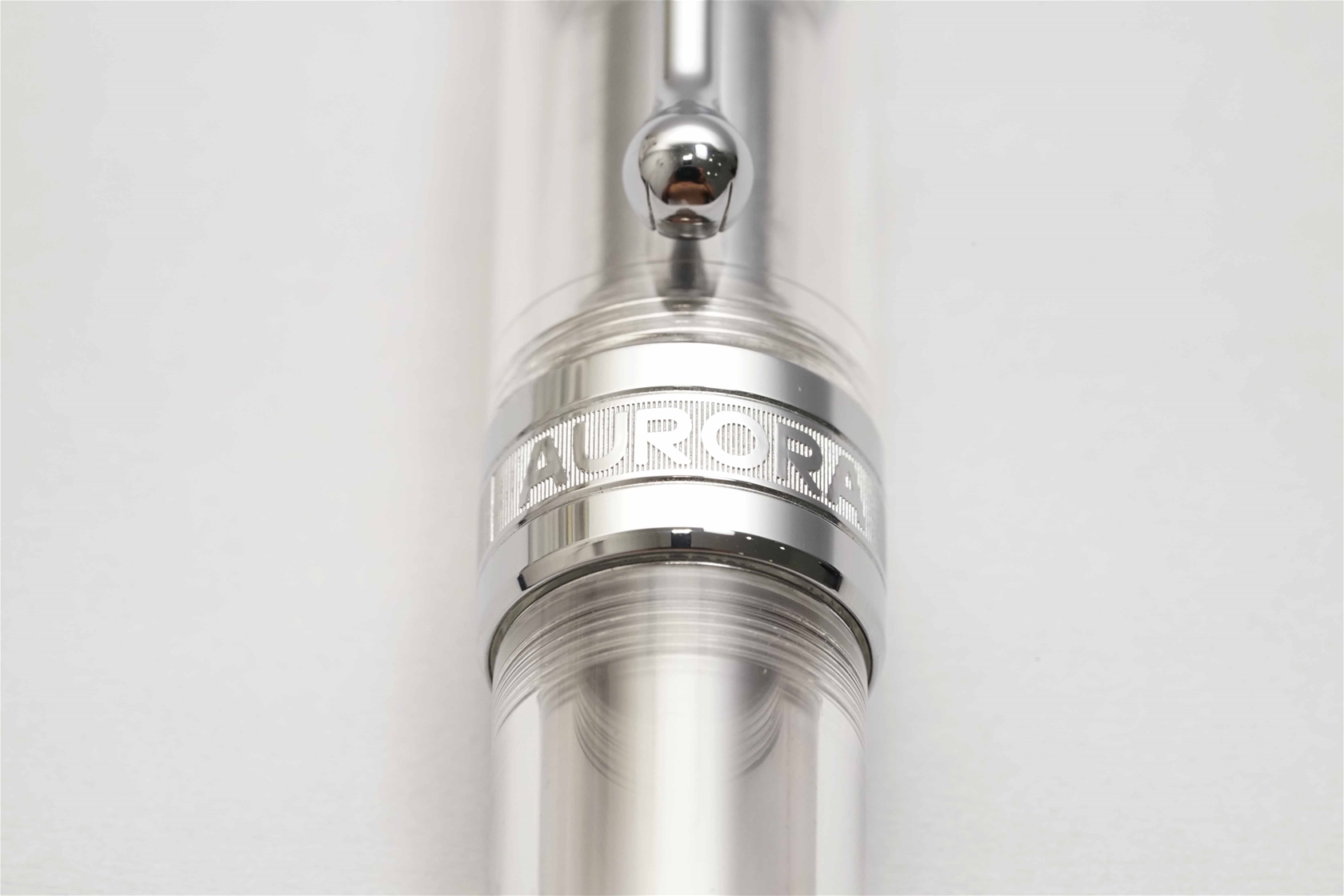 Bút máy Aurora Optima Chrome Demonstrator Limited Edition 18K F