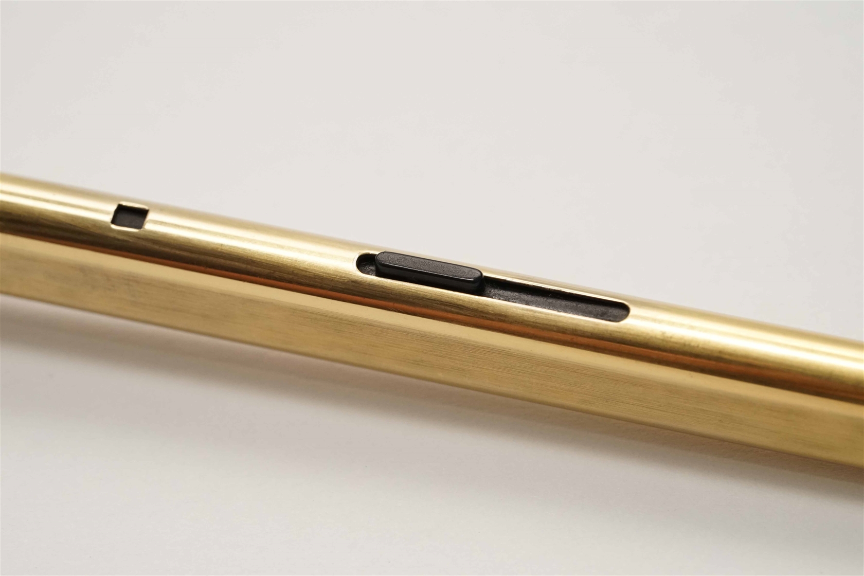 Bút bi Aurora Thesi Vermeil Gold Plated Sterling Silver Ballpoint Pen