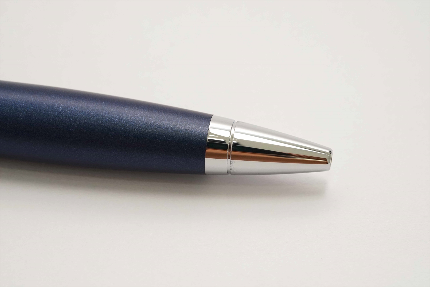 Bút bi Cross Calais Matte Metallic Midnight Blue Ballpoint Pen