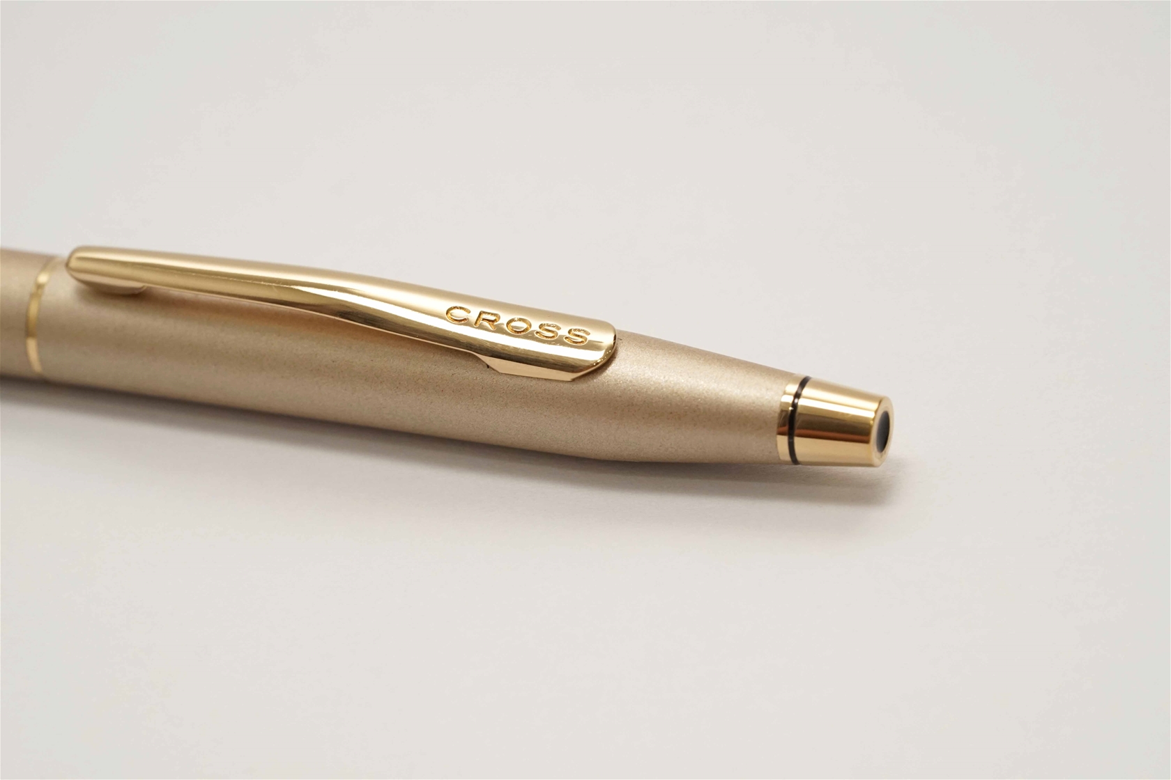 Bút bi Cross Classic Century Lumina Pearl Ballpoint Pen