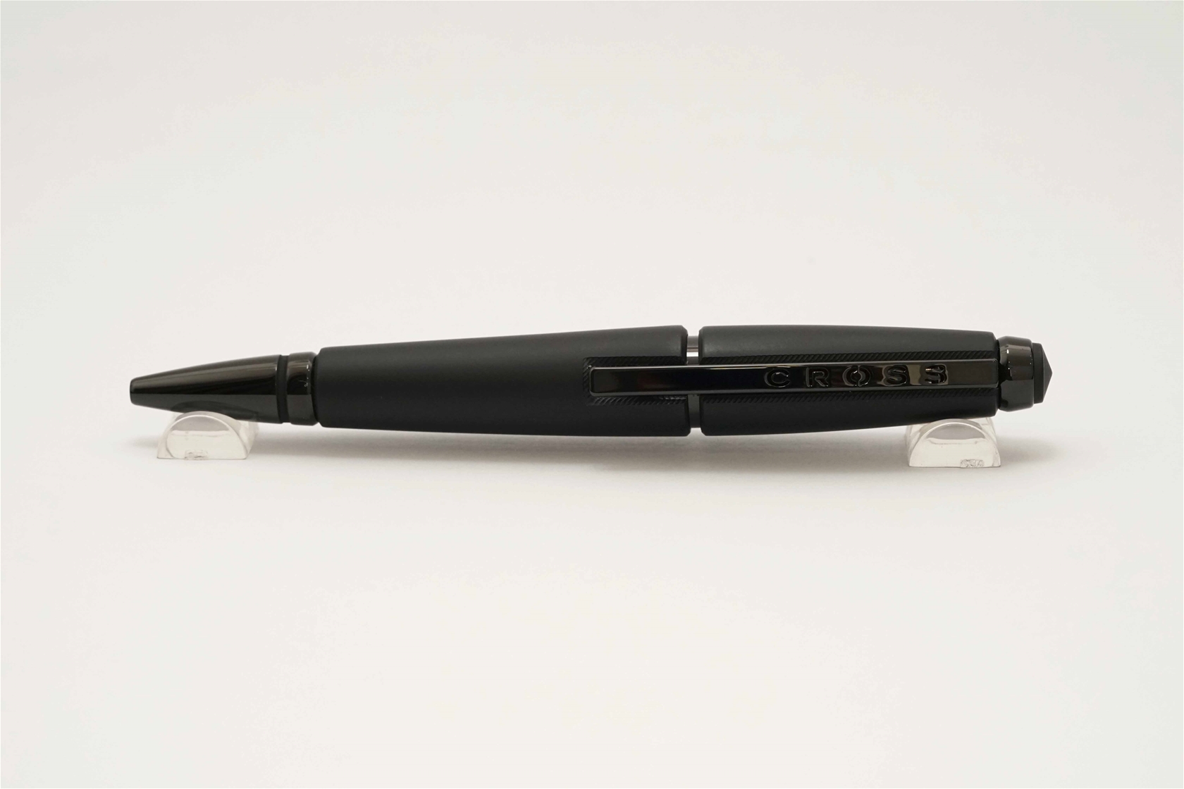 Bút bi nước Cross Edge Matte Black Rollerball Pen