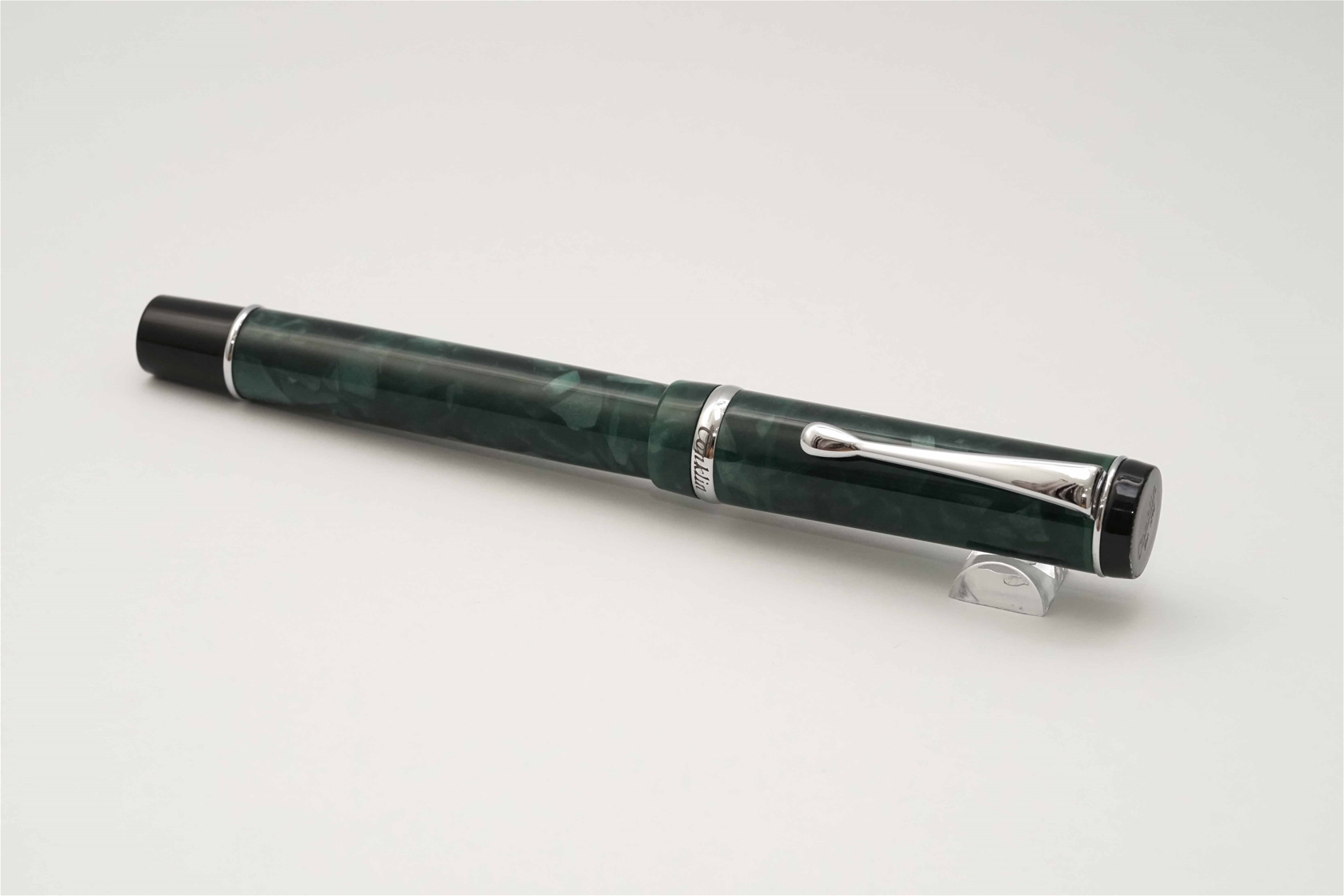 Bút máy Conklin Duragraph Forest Green & Chrome Omniflex Steel Nib