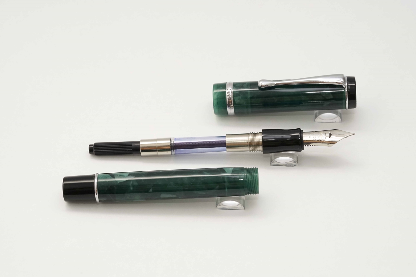 Bút máy Conklin Duragraph Forest Green & Chrome Omniflex Steel Nib