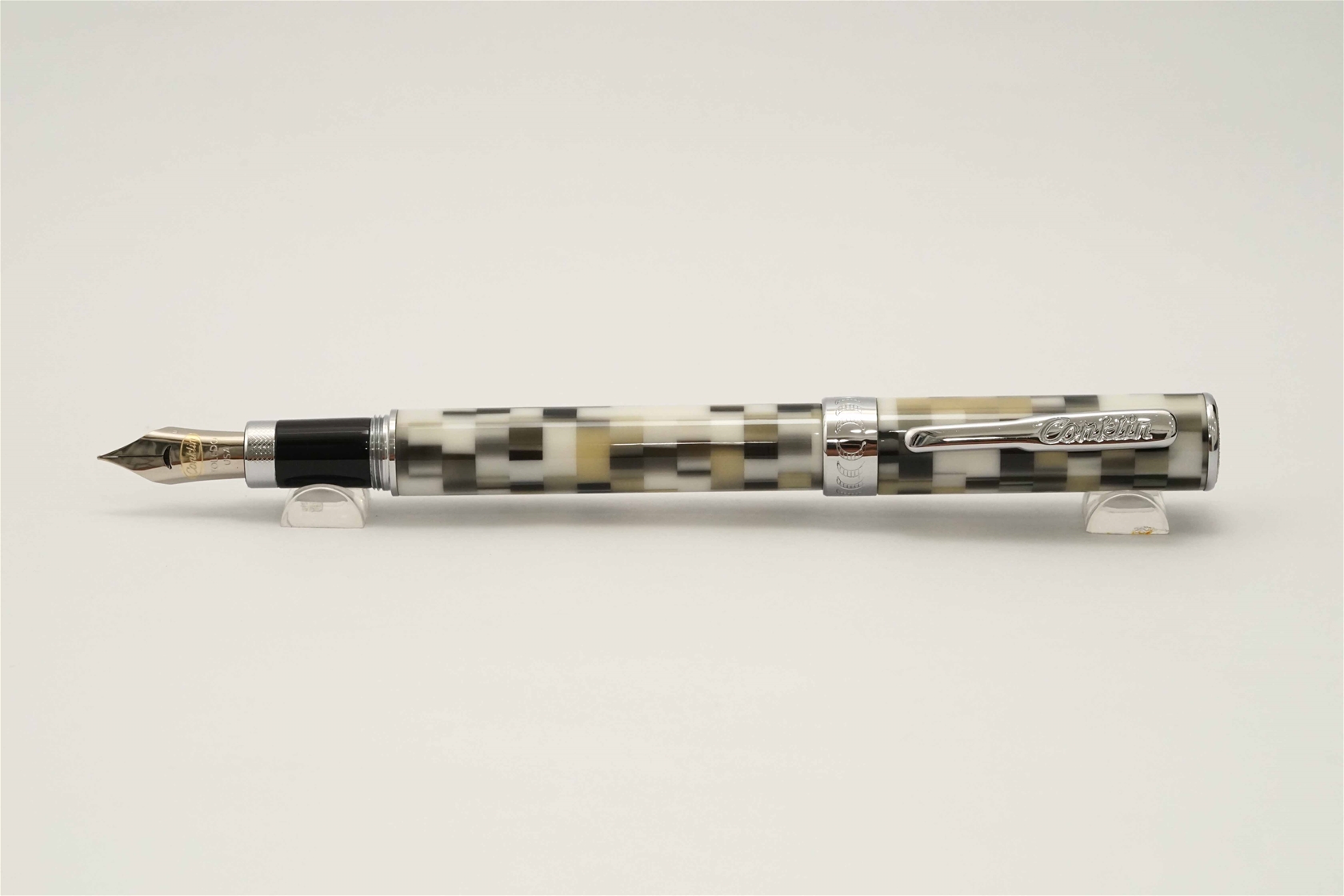 Bút máy Conklin Stylograph Mosaic Brown White Steel F