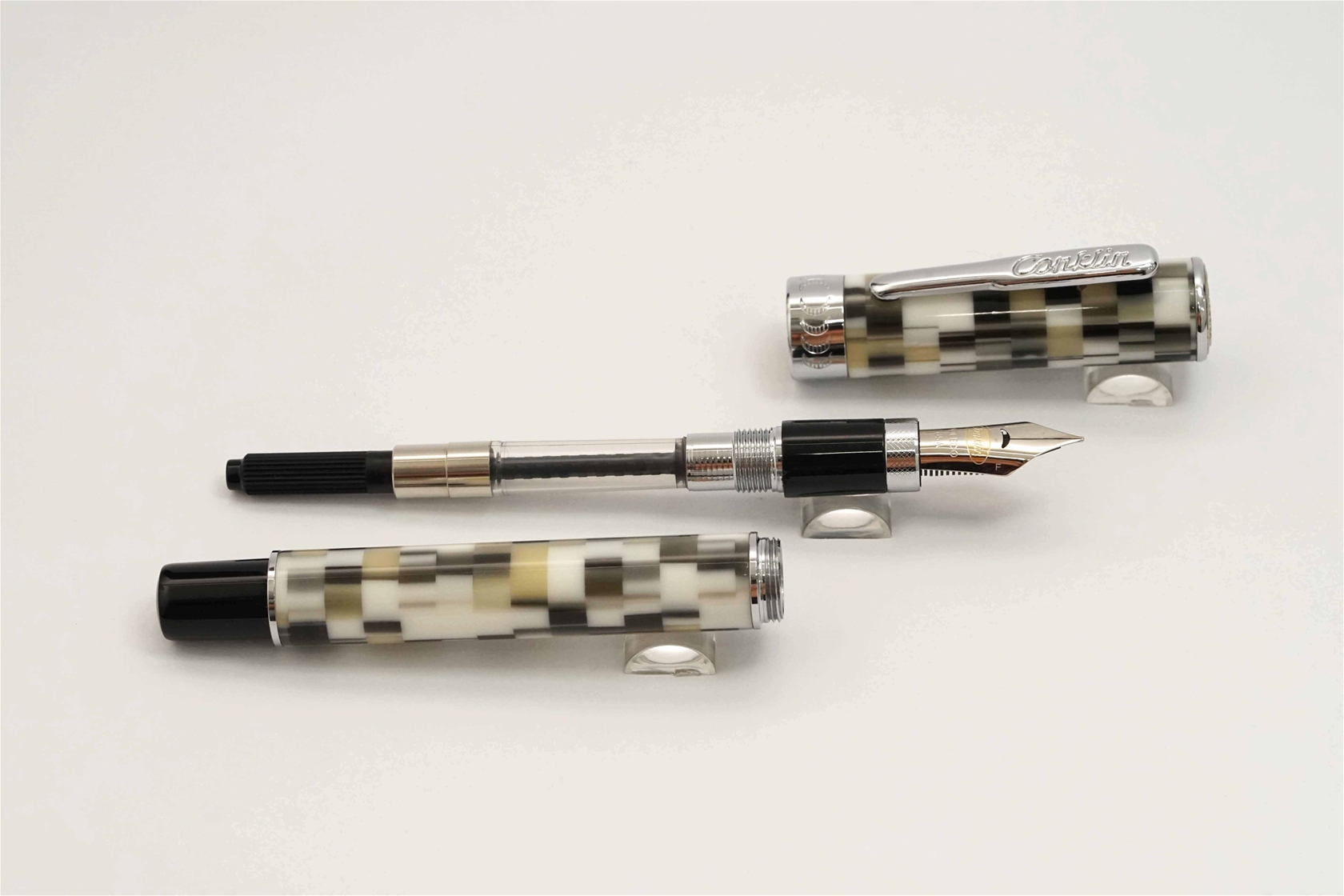 Bút máy Conklin Stylograph Mosaic Brown White Steel F