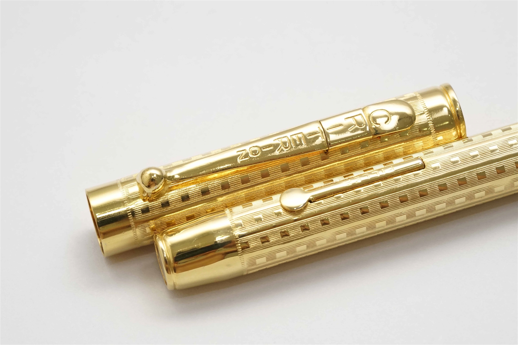 Bút máy Criterion Gold Plated Lever Filler 14K B