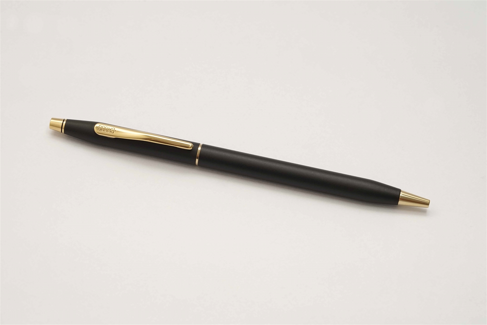 Bút bi Cross Classic Century Matte Black GT Ballpoint Pen