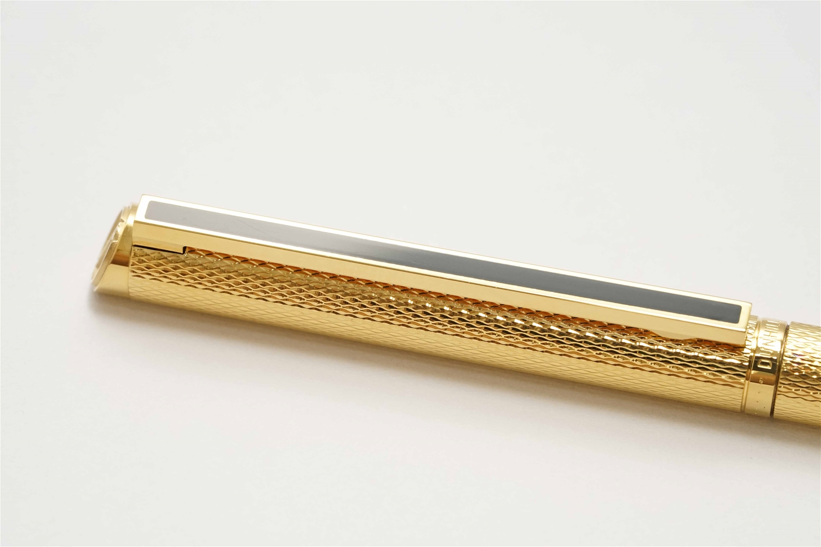 Bút bi Dunhill Gemline Gold Plated Barley Pattern Ballpoint Pen