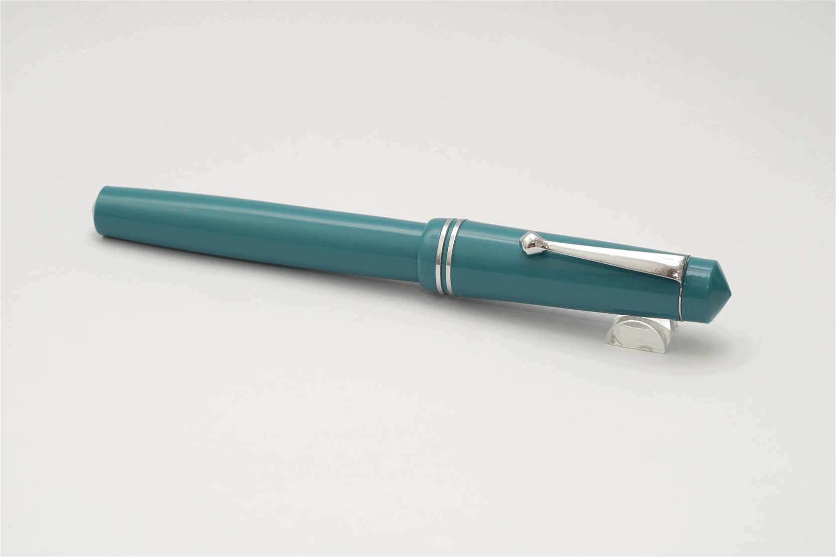 Bút máy Fountain Pen Revolution Darjeeling Teal Flex Nib 