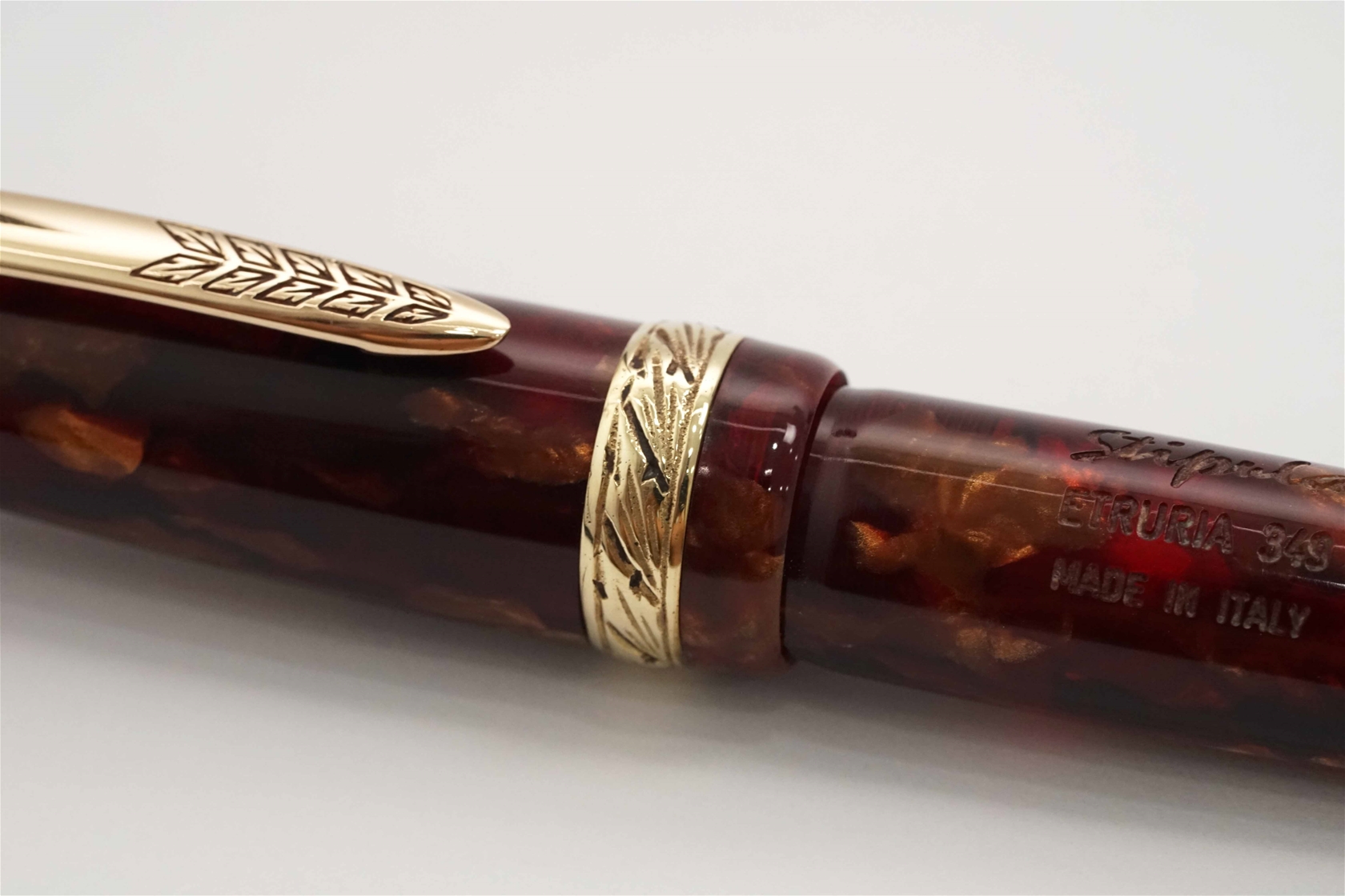 Bút máy Stipula Etruria 349 Amber Celluloid Limited Edition 18K M