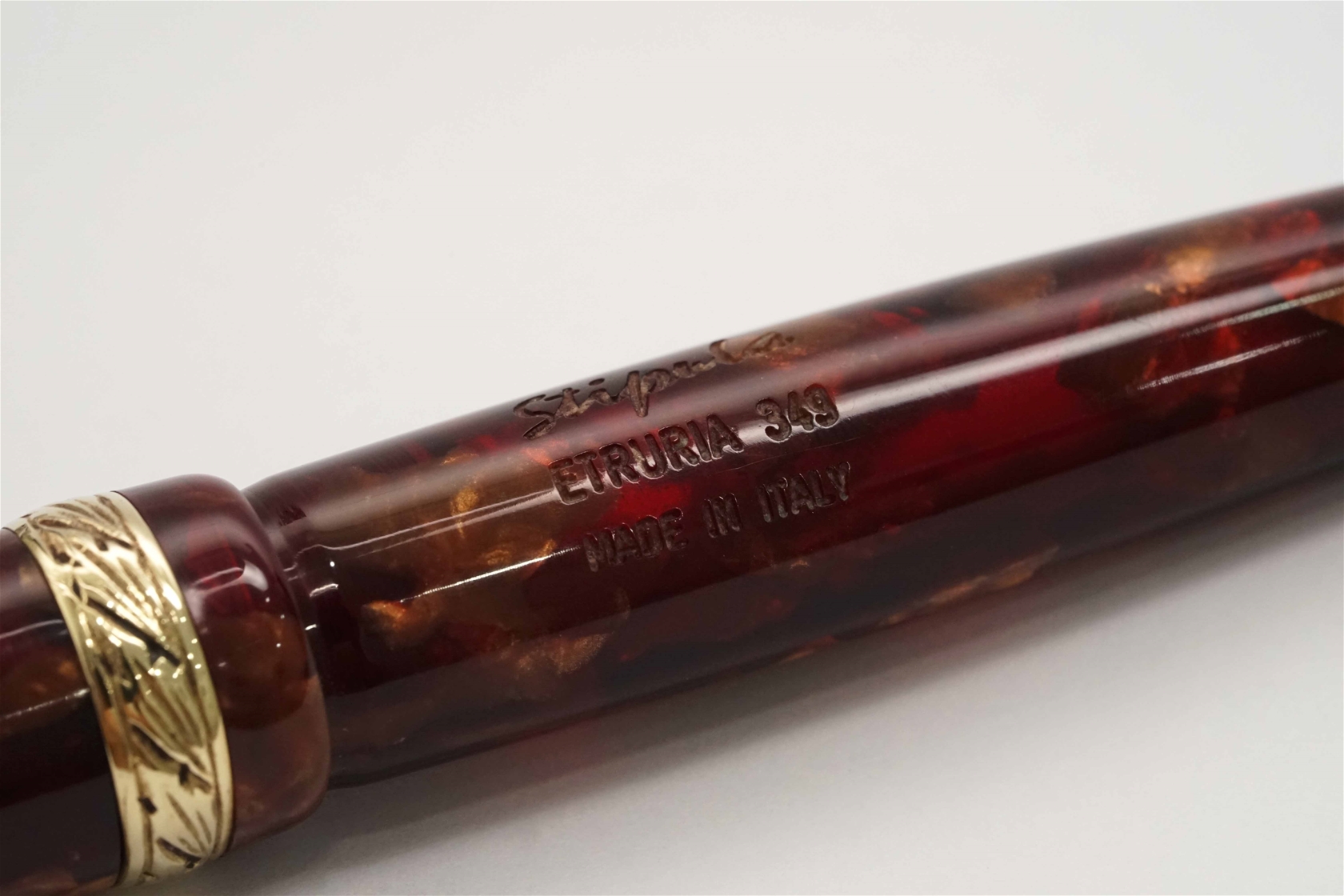 Bút máy Stipula Etruria 349 Amber Celluloid Limited Edition 18K M
