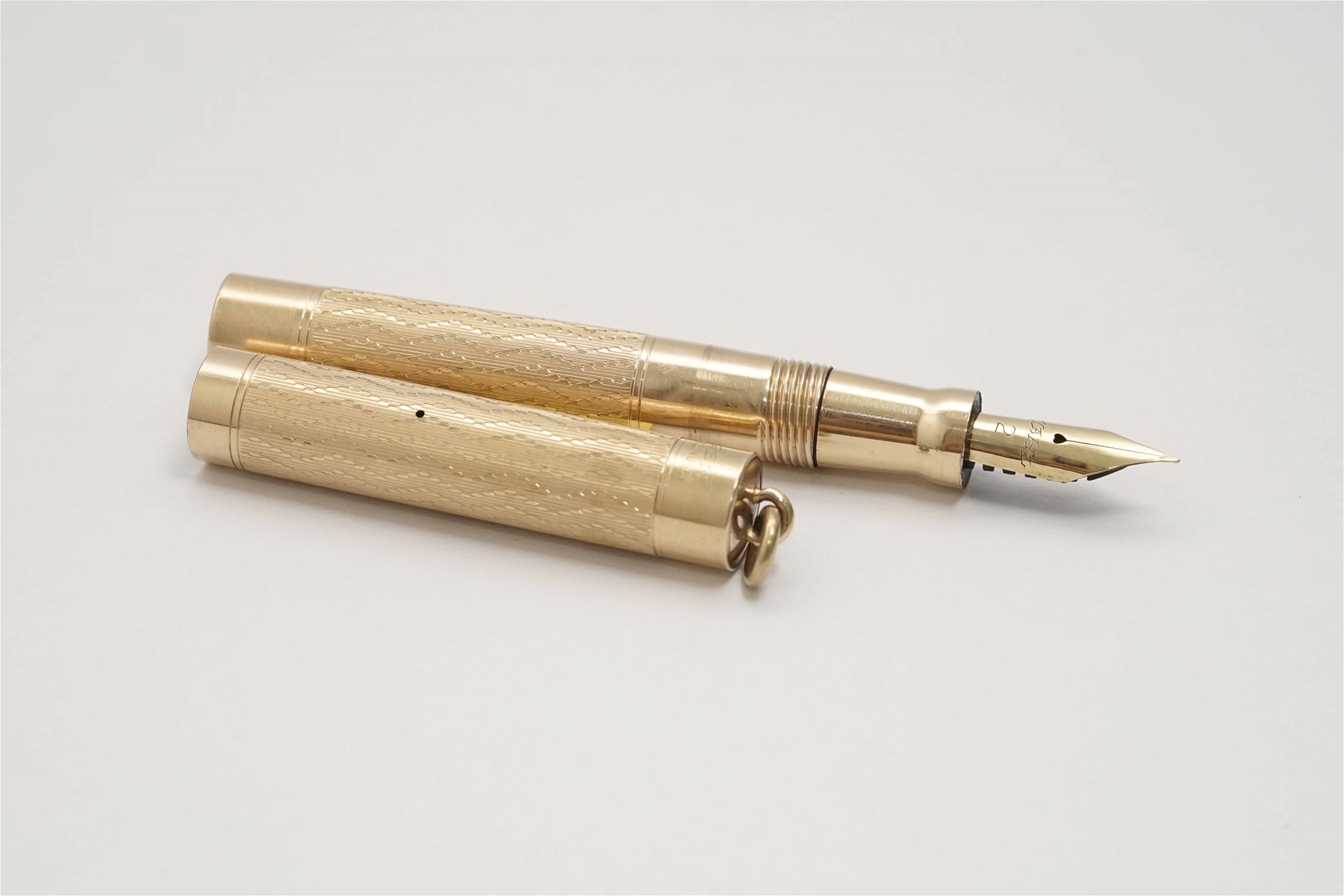 Bút máy Wahl Eversharp Gold Filled Lever Fill Ring Top 14K F Semi-Flex Nib