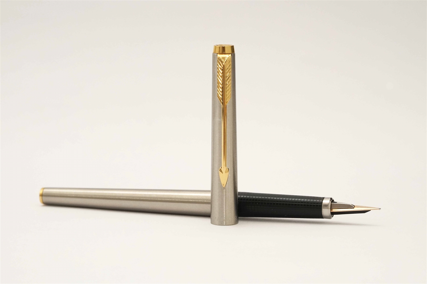 Bút máy Parker 180 Flighter Stainless Steel GT 14K XM