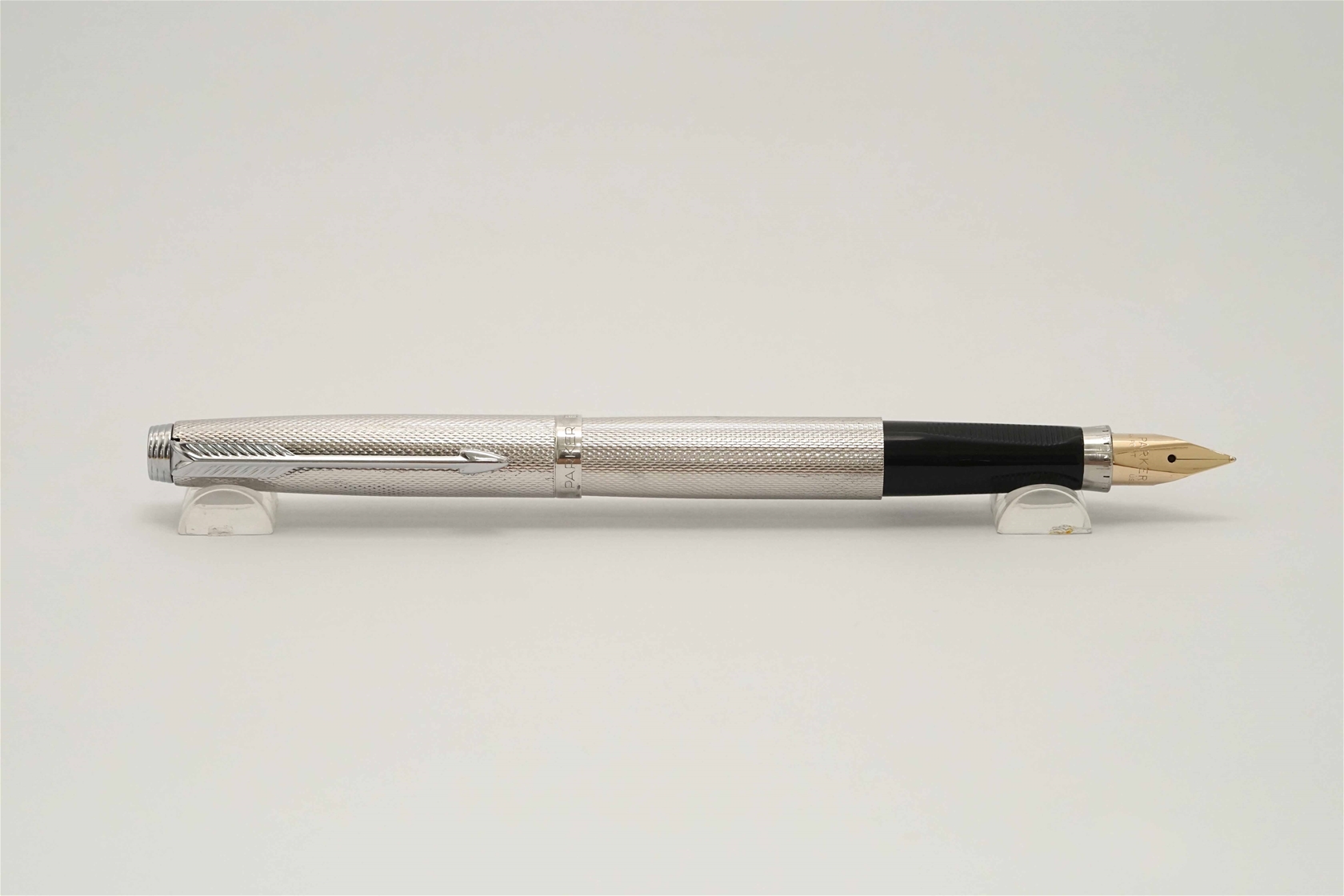 Bút máy Parker 75 Barleycorn Silver Plated 14K XF