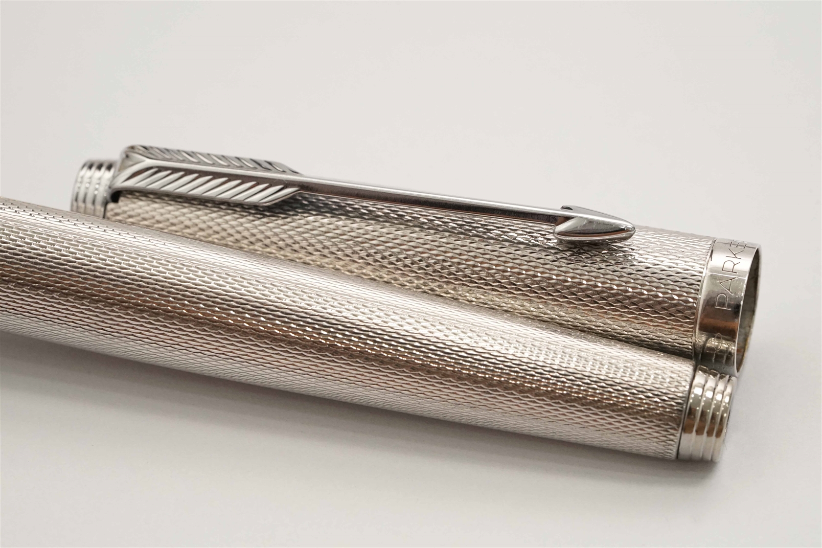 Bút máy Parker 75 Barleycorn Silver Plated 14K XF