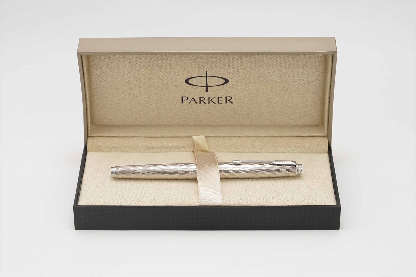 Bút máy Parker 75 Flamme Silver Plated 14K XF