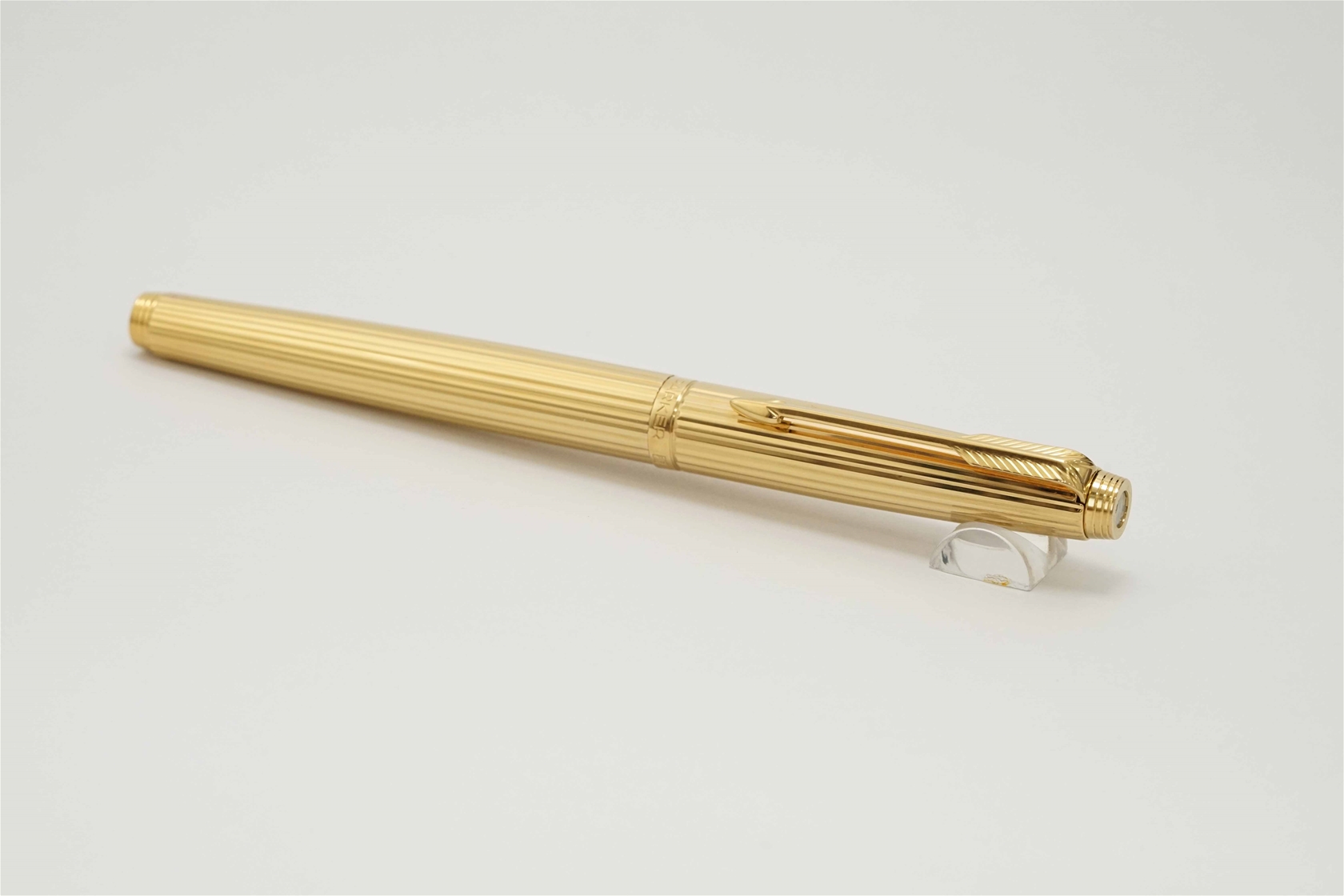 Bút máy Parker 75 Godron 20 Micron Gold Plated 14K XF