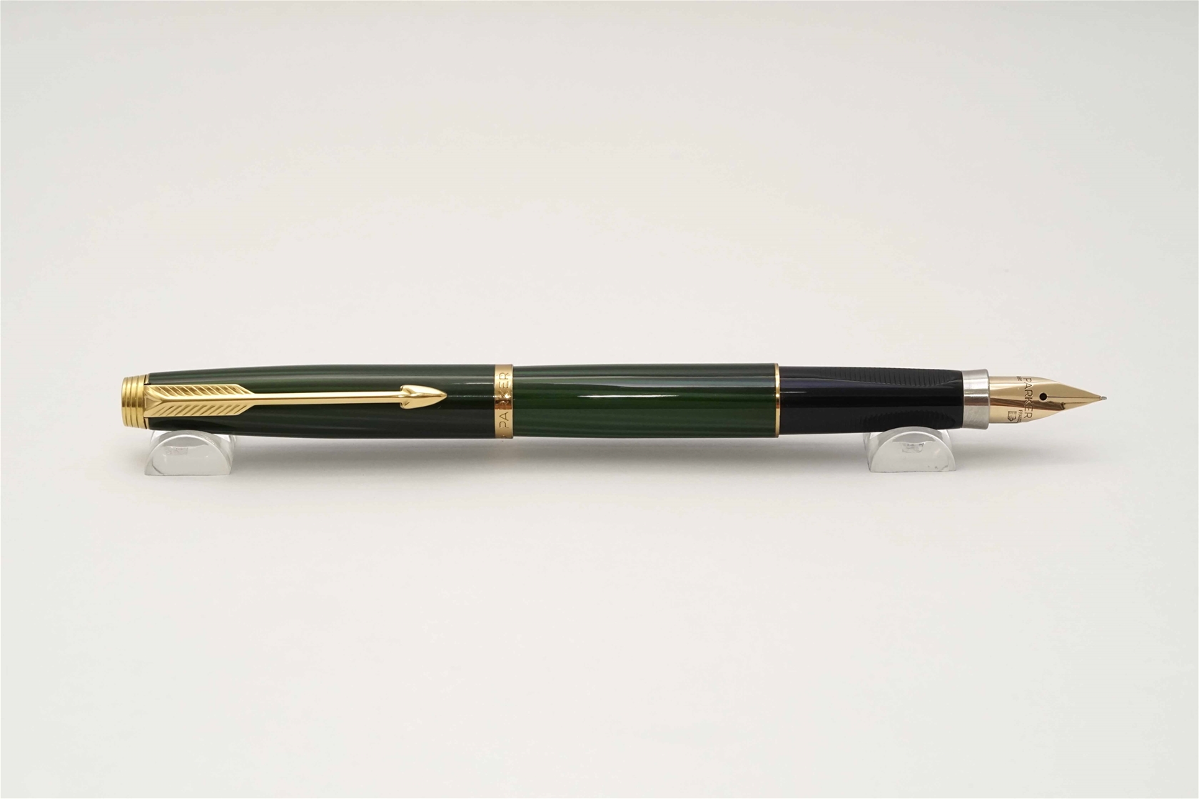 Bút máy Parker 75 Malachite Green Lacquer 14K XF