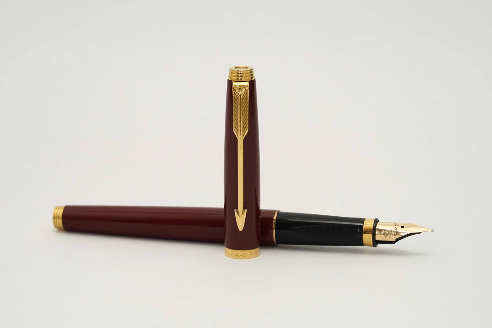 Bút máy Parker 75 Red Laquer Urushi 14K EF