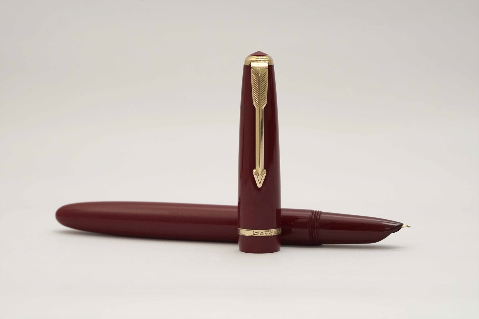 Bút máy Parker Duofold Lady Burgundy 14K F