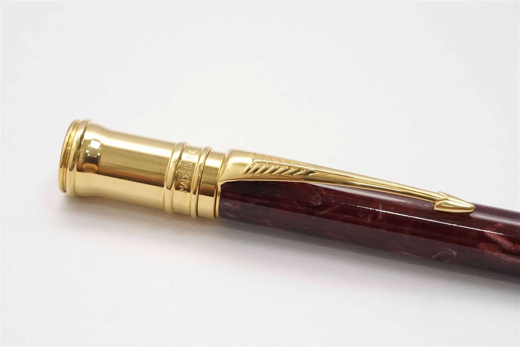 Bút bi Parker Duofold Red Marble GT Ballpoint Pen