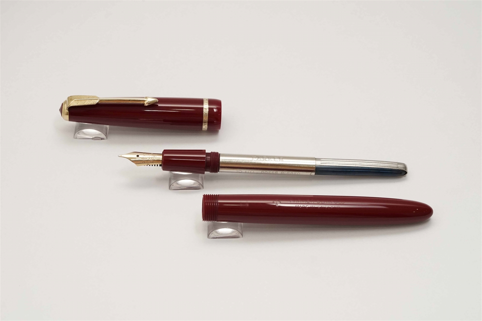 Bút máy Parker Duofold Slimfold Burgundy 14K F