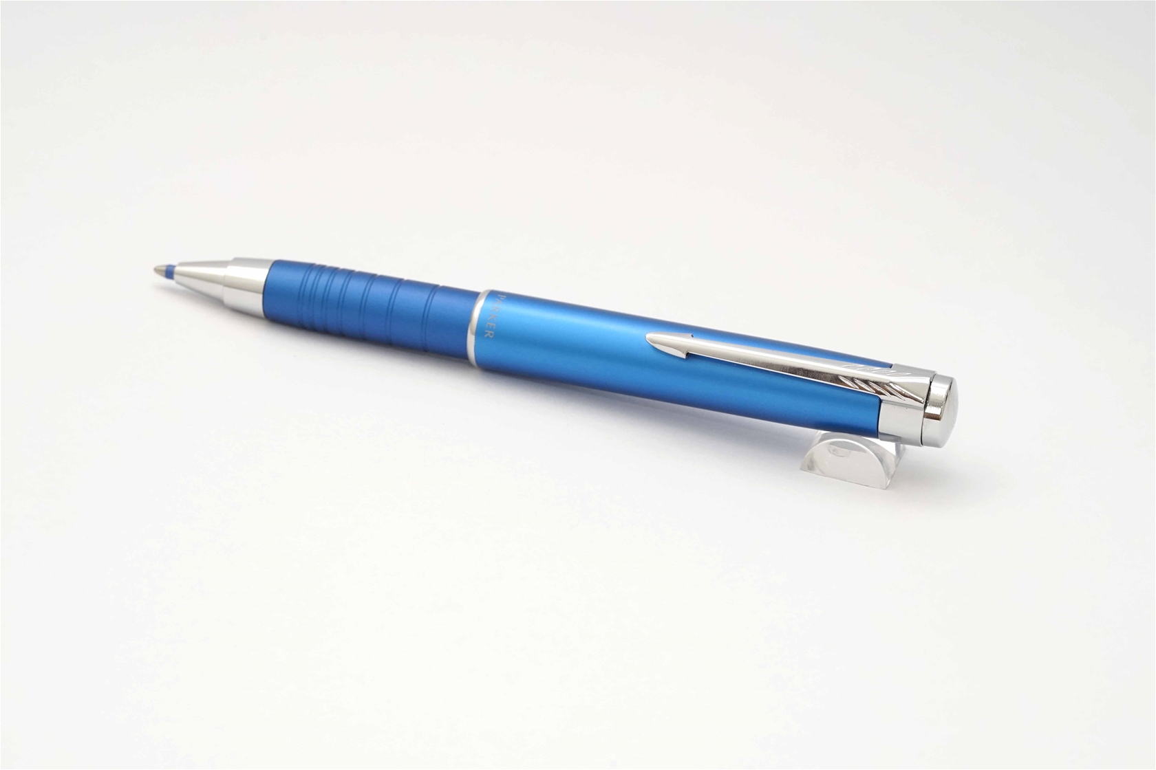 Bút bi Parker Esprit Telescopic Matte Blue CT Ballpoint Pen