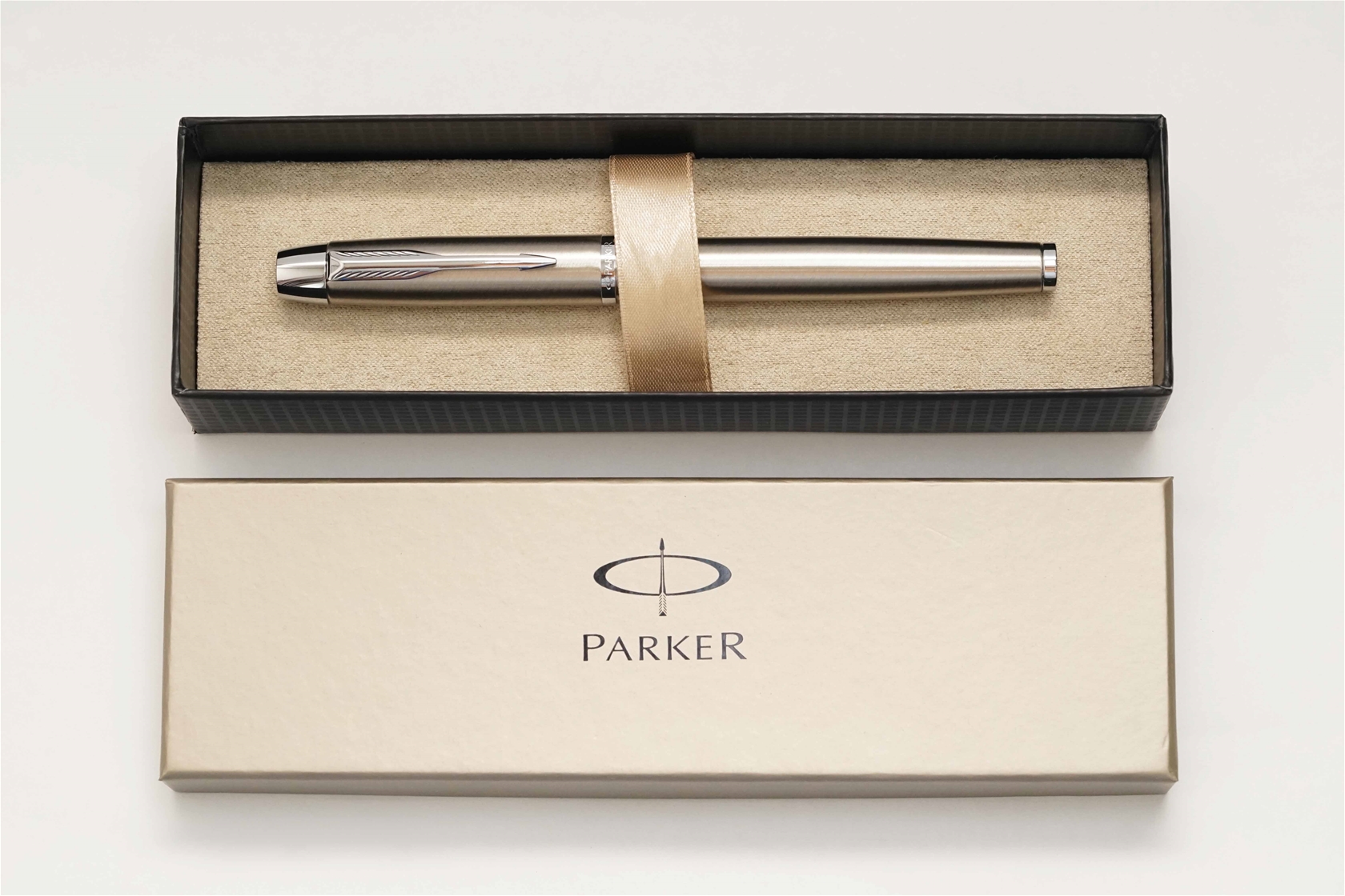 Bút máy Parker IM Brushed Stainless Steel CT Steel F 