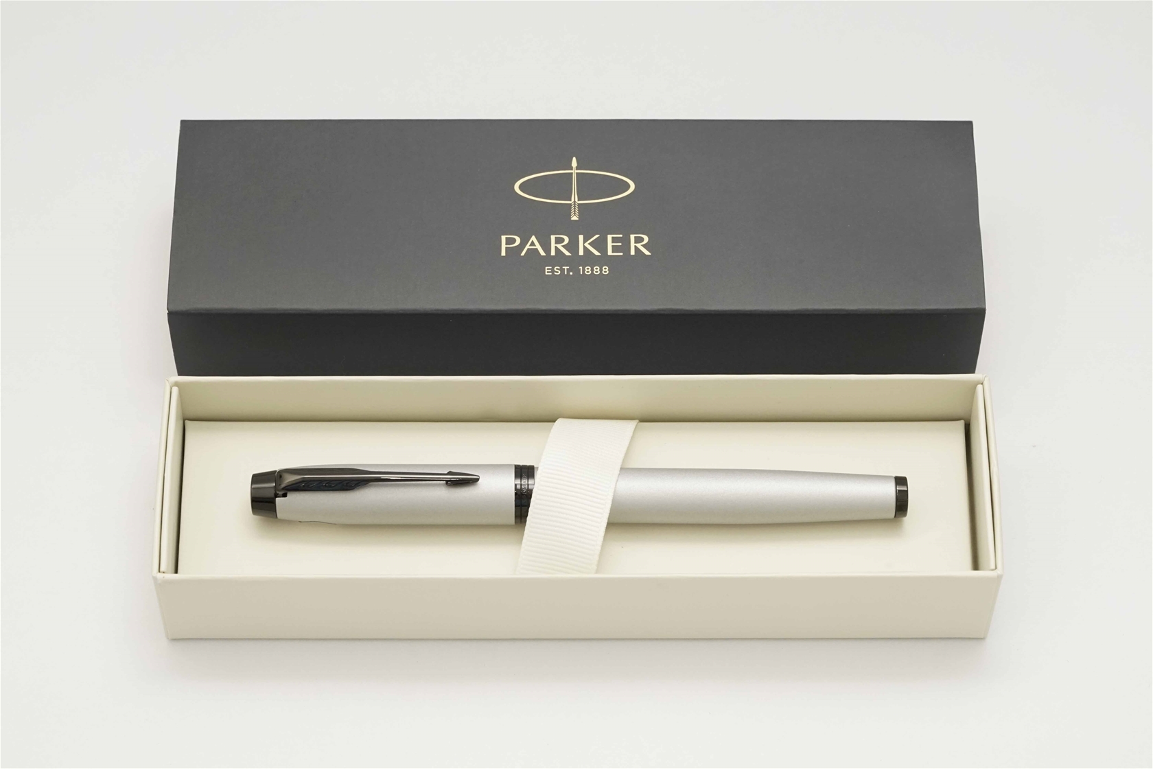 Bút máy Parker IM Professional Monochrome Matte Grey Steel F 