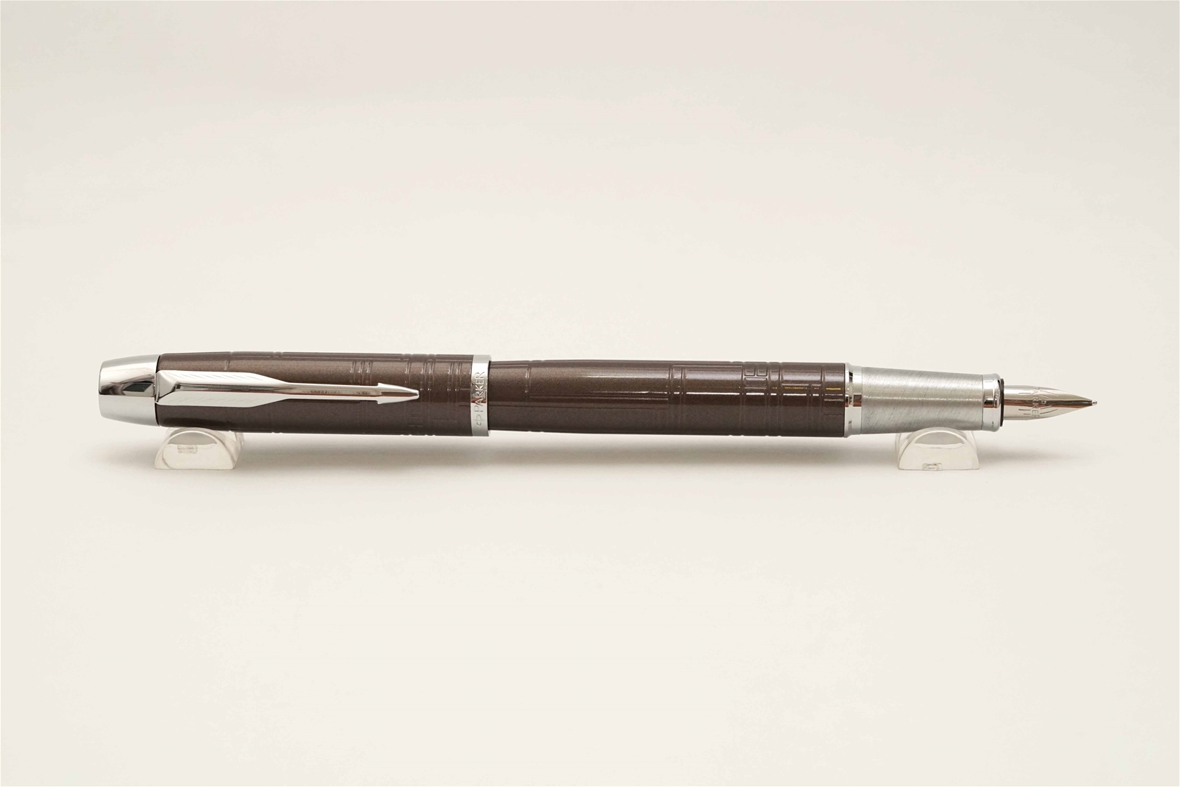 Bút máy Parker IM Premium Metallic Brown CT Steel F