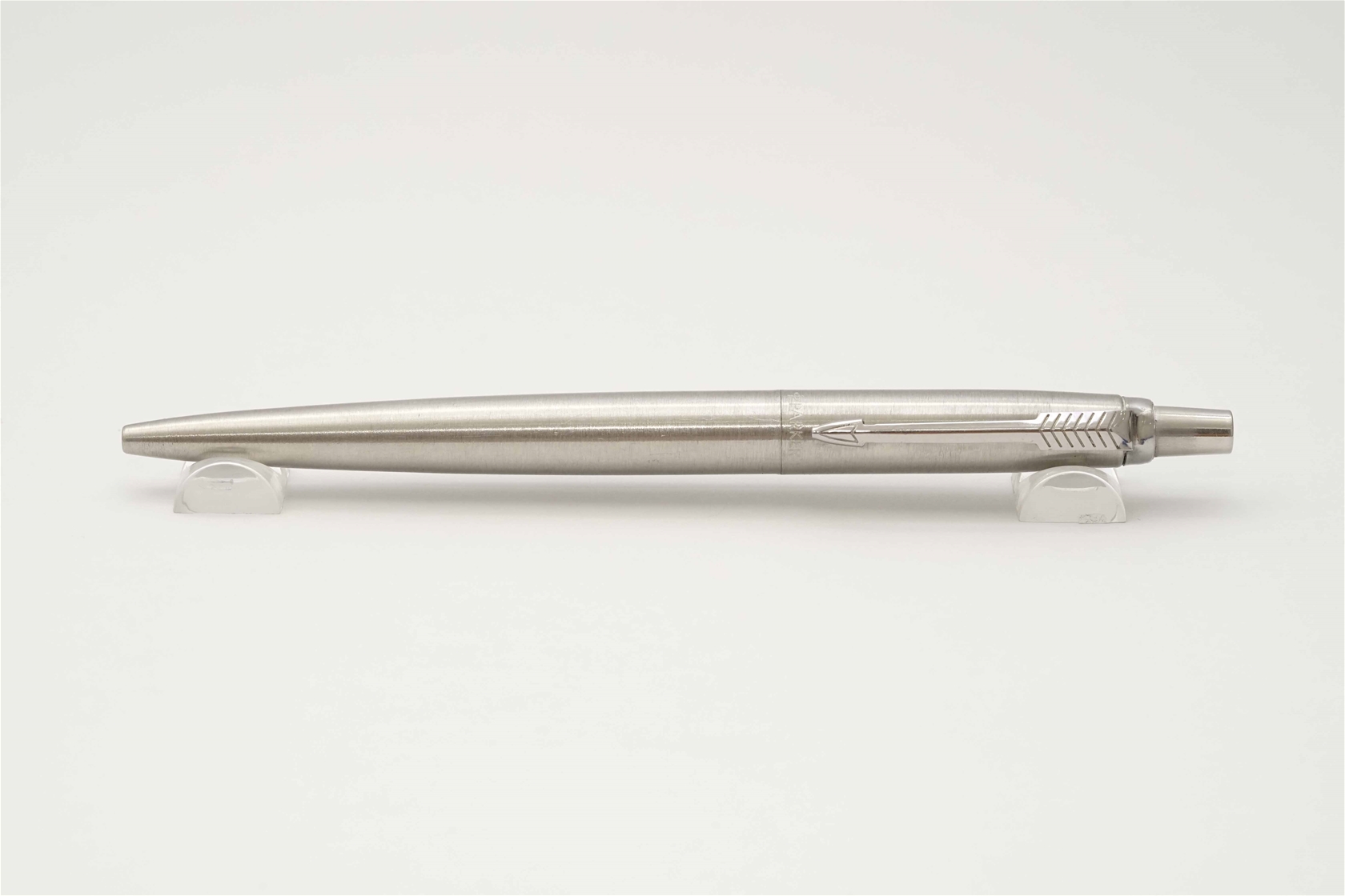 Bút bi Parker Jotter Stainless Steel CT Ballpoint Pen