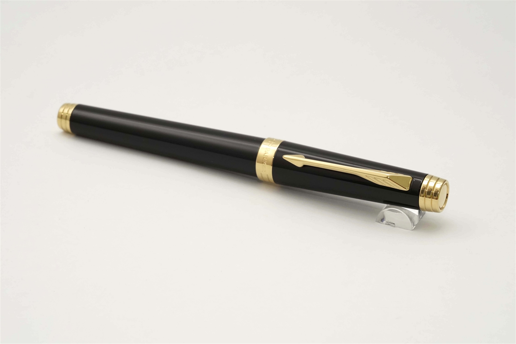 Bút máy Parker Premier 09 Black Lacquer 18K F 