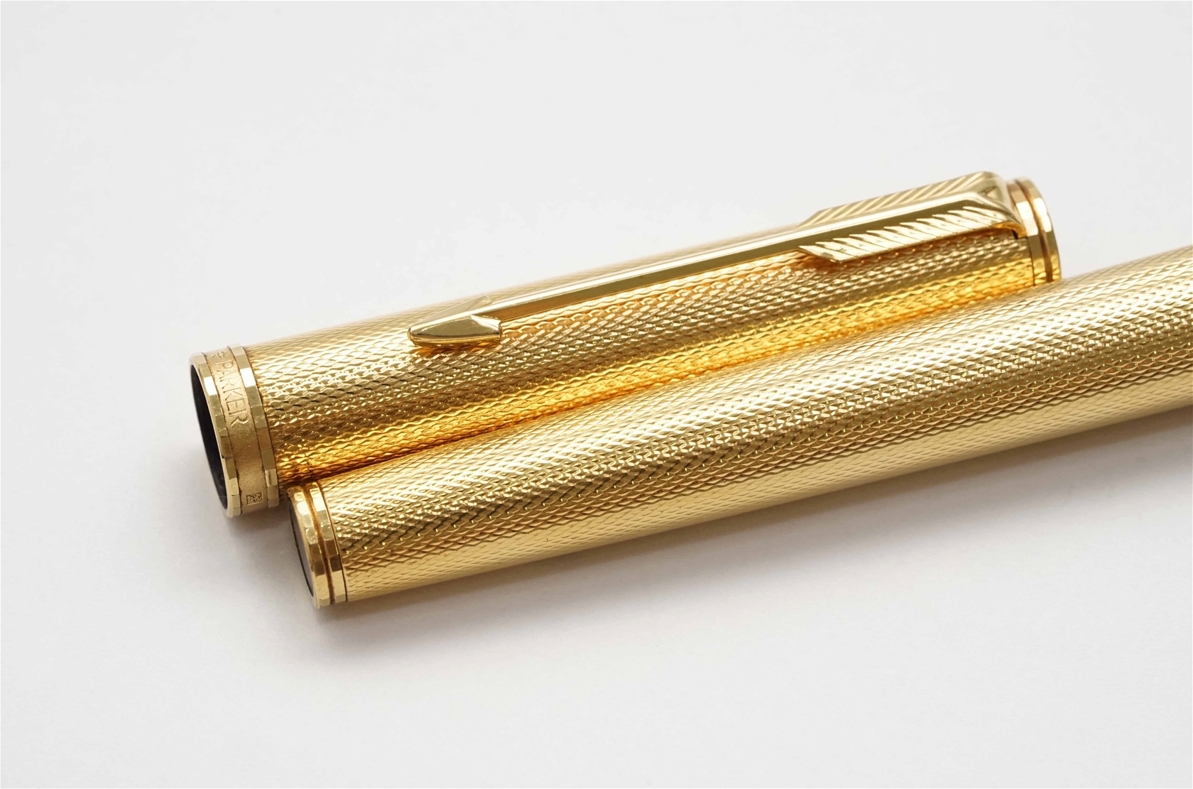 Bút máy Parker Premier Gold Plated Grain d’ORGE Barleycorn 18K F