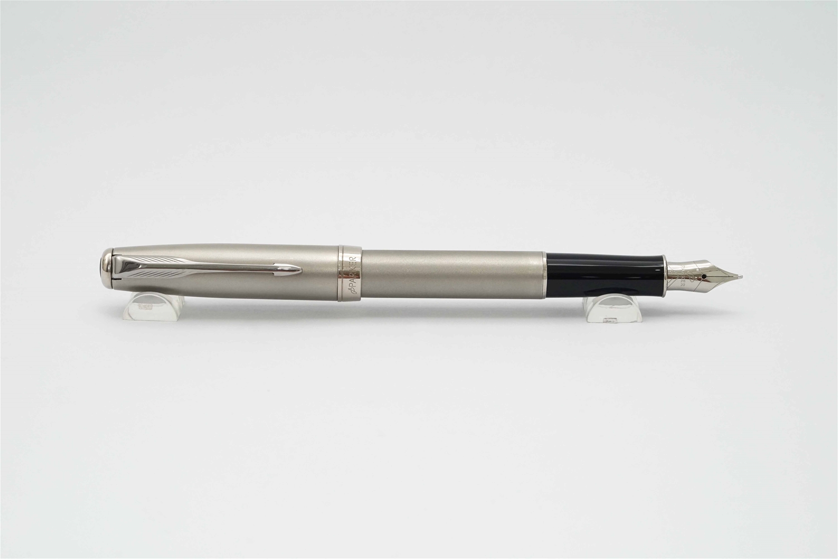 Bút máy Parker Sonnet 2007 Stainless Steel CT Steel F