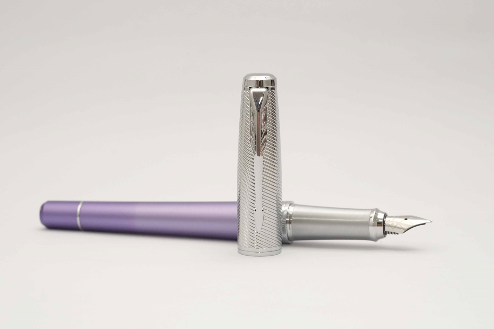 Bút máy Parker Urban Premium Violet CT Steel F