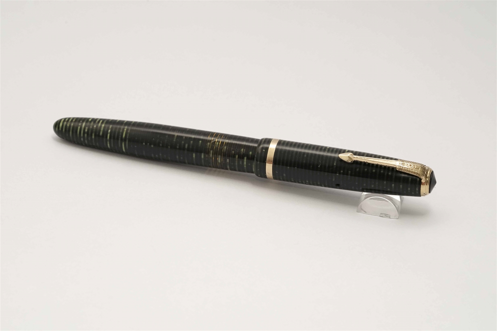 Bút máy Parker Vacumatic Brown Pearl Small Size 14K F