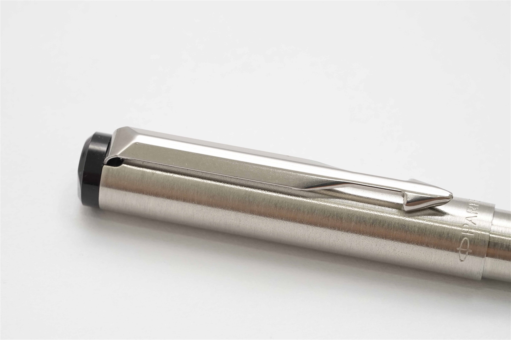 Bút bi Parker Vector Stainless Steel CT Ballpoint Pen