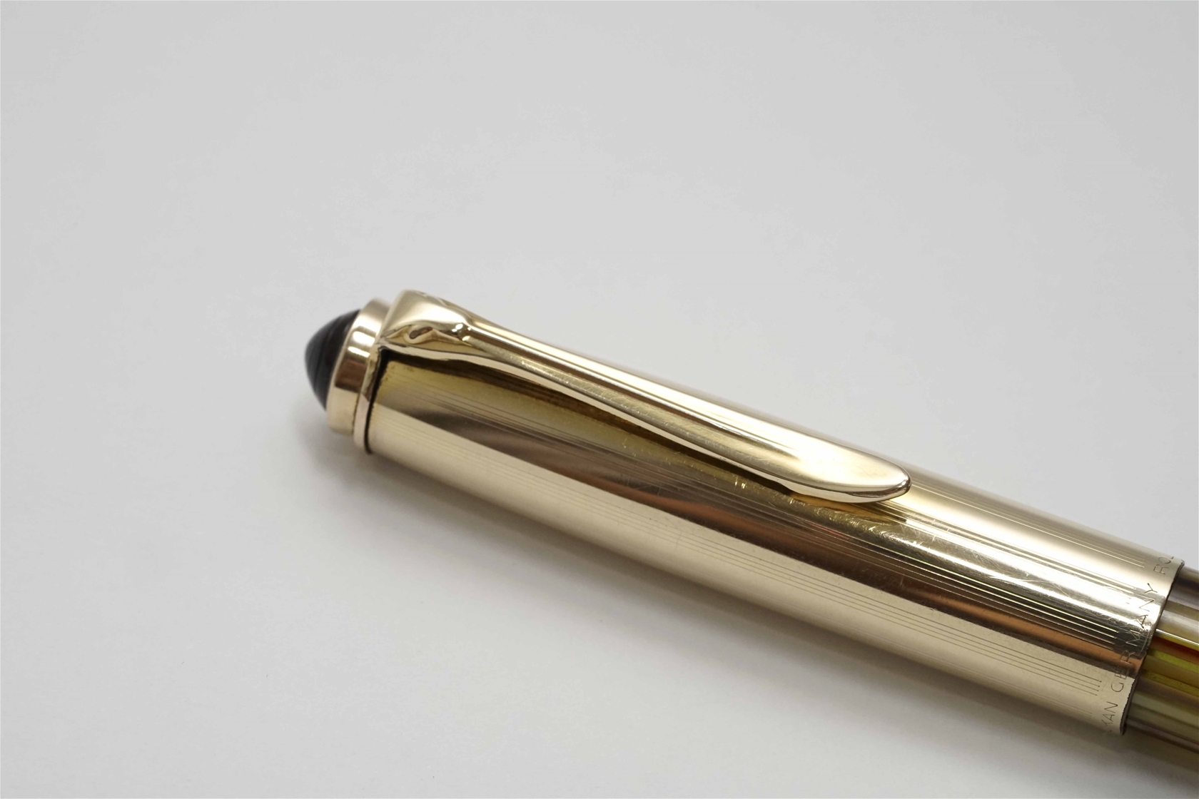 Bút máy Pelikan 500NN Brown Tortoiseshell Gold Plated Cap 14K EEF