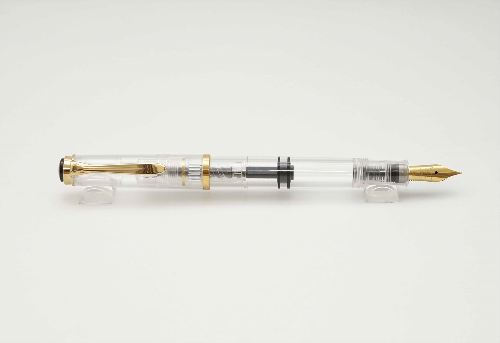 Bút máy Pelikan M200 Clear Demonstrator Steel F 