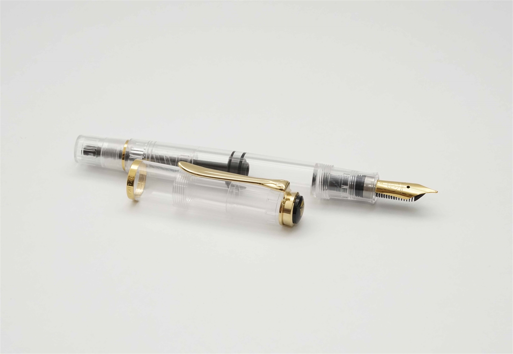 Bút máy Pelikan M200 Clear Demonstrator Steel F 