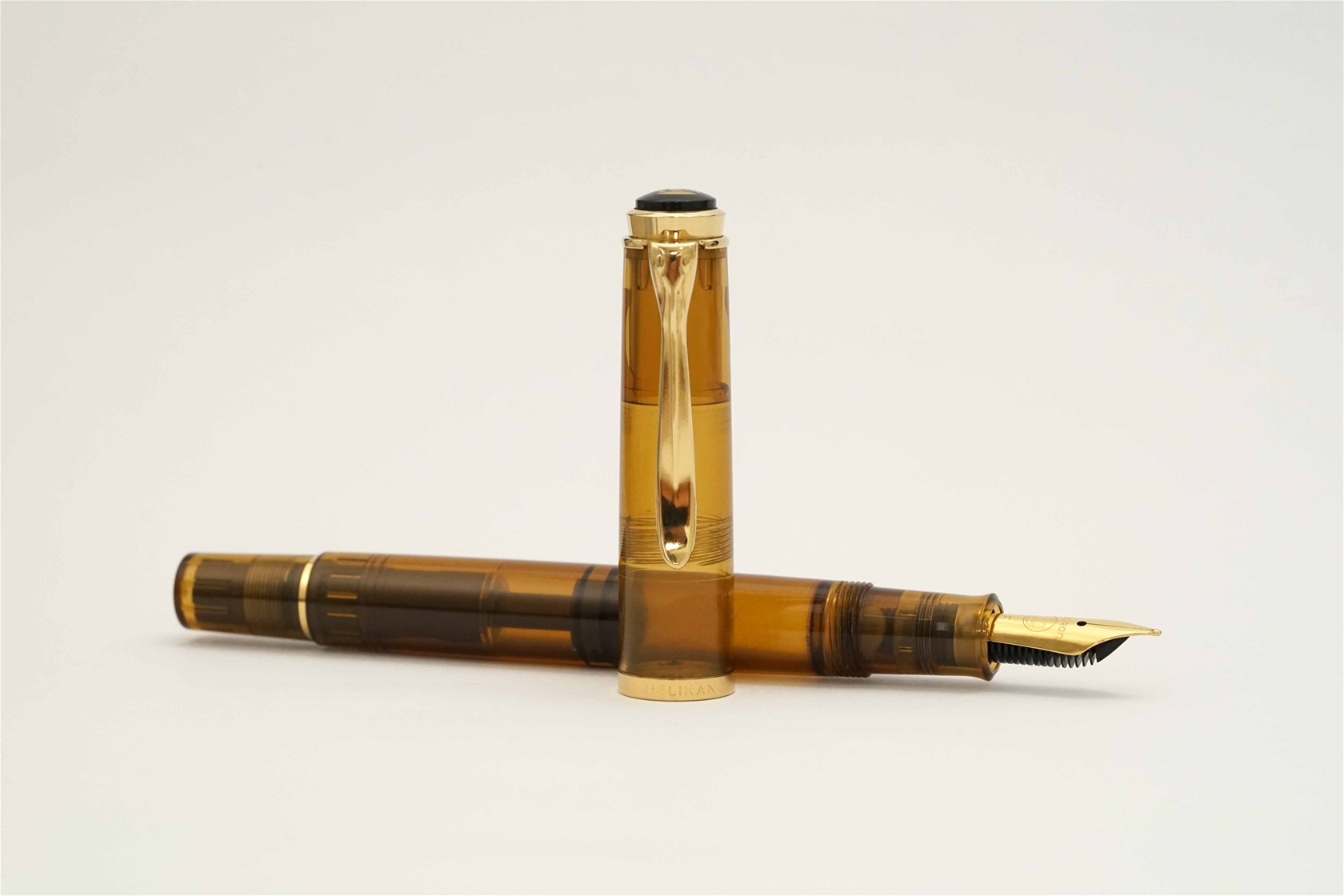 Bút máy Pelikan M200 Cognac Demonstrator Steel F