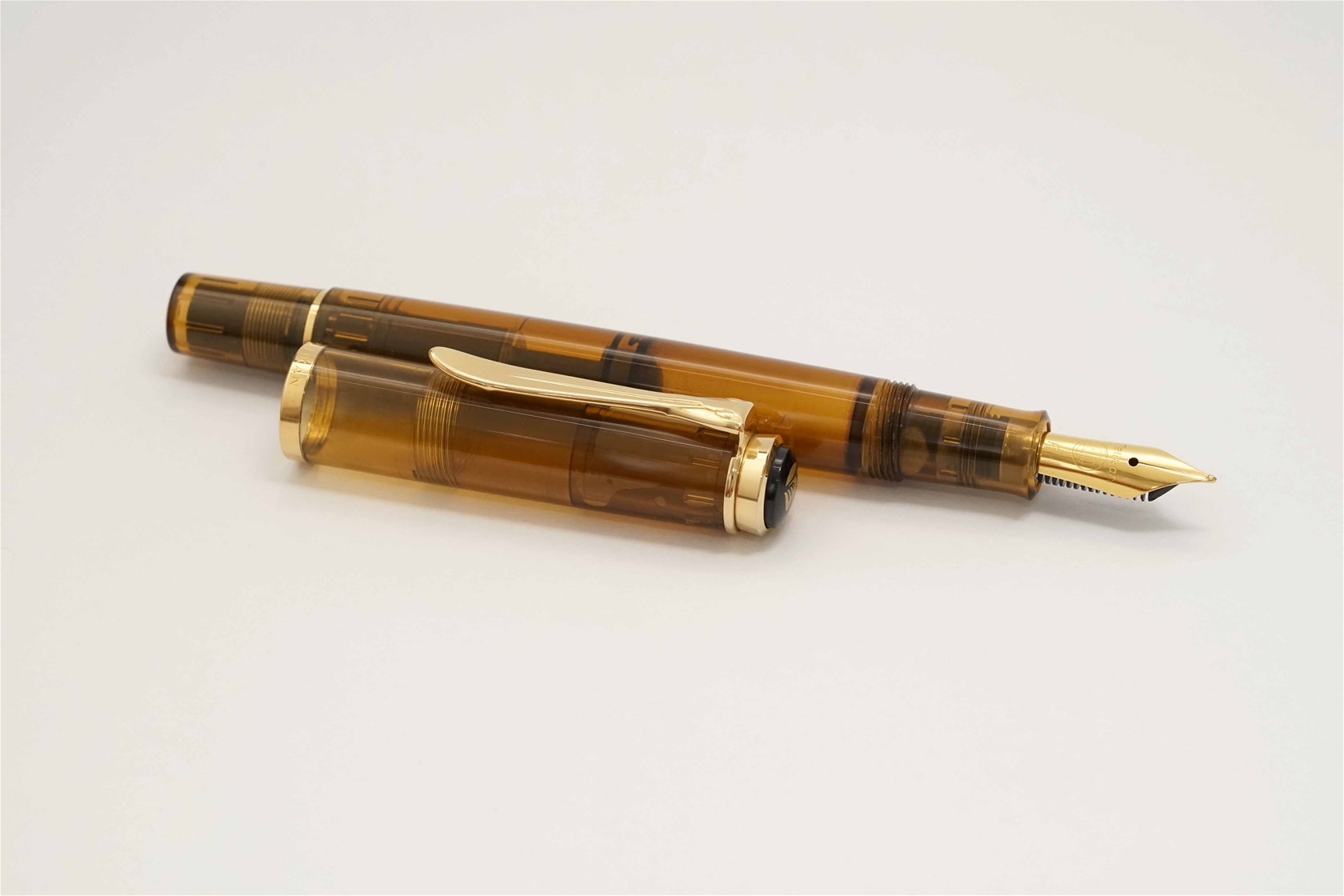 Bút máy Pelikan M200 Cognac Demonstrator Steel F