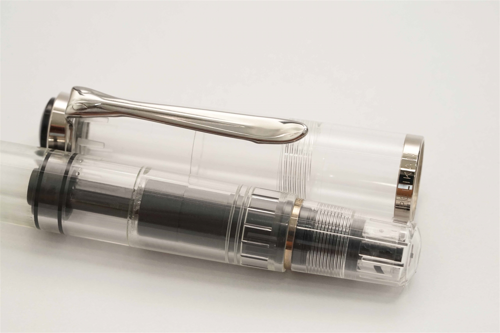 Bút máy Pelikan M205 Clear Demonstrator Steel B