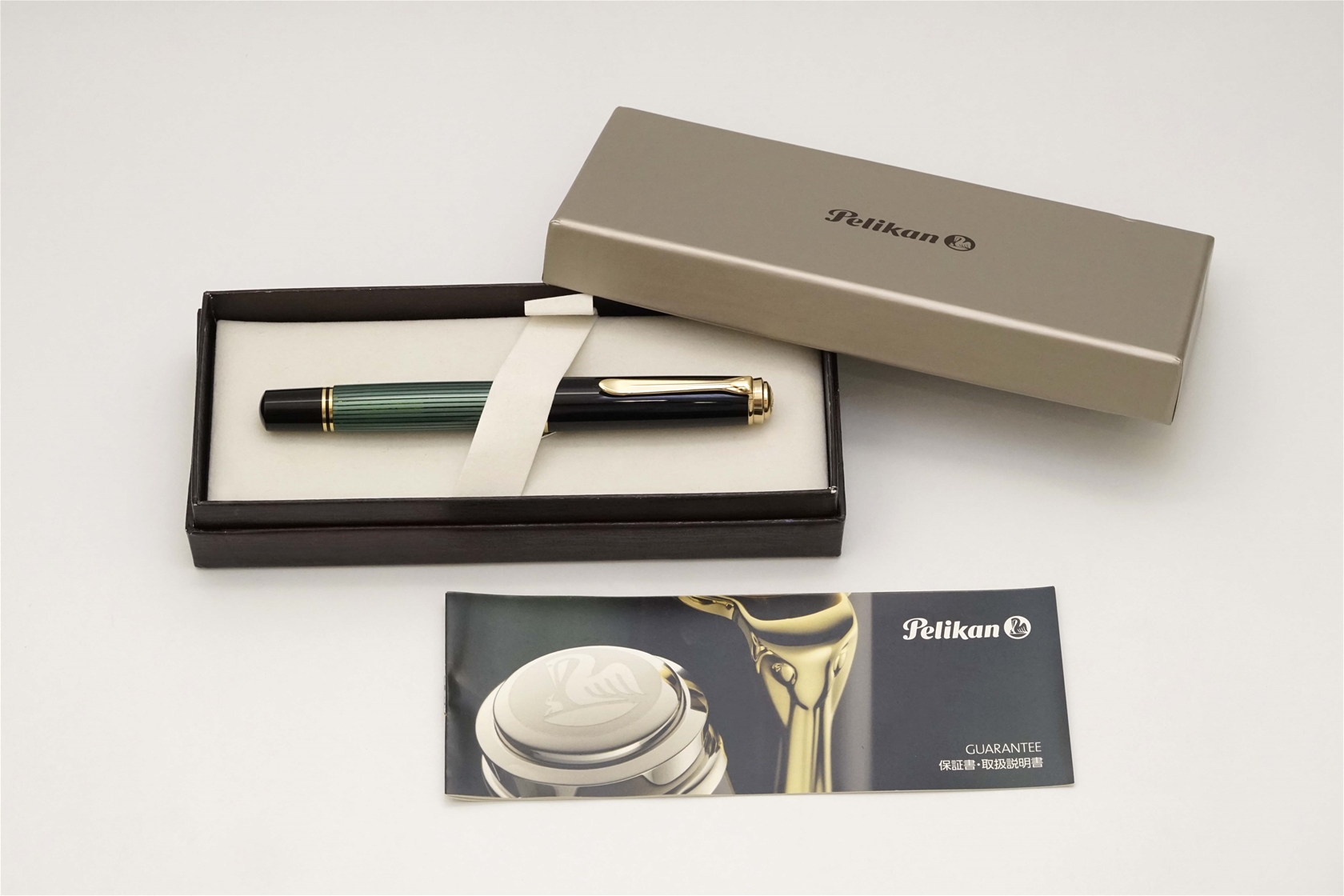 Bút máy Pelikan Souveran M1000 Green Stripe 18K F 