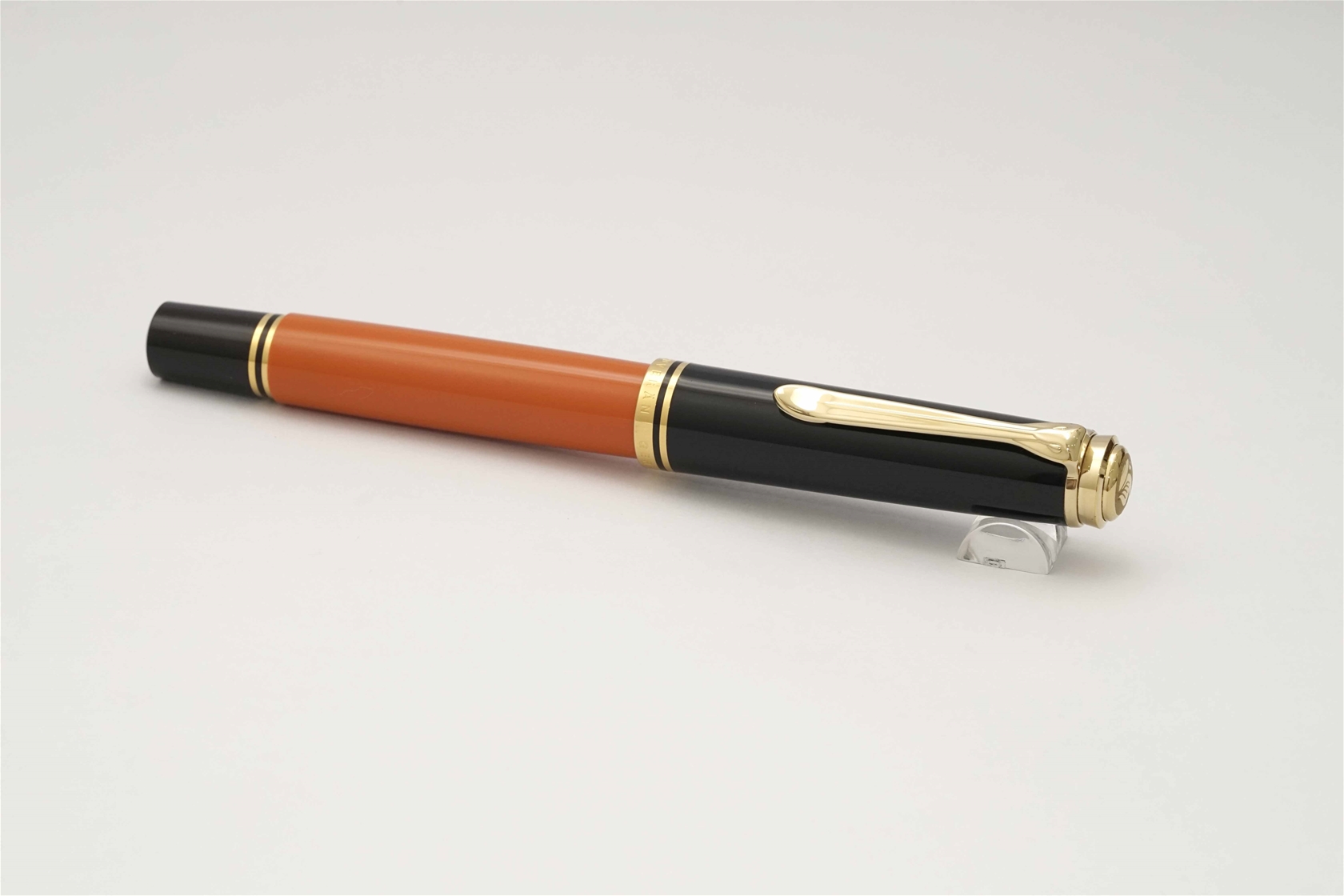 Bút máy Pelikan Souveran M800 Burnt Orange 18K B