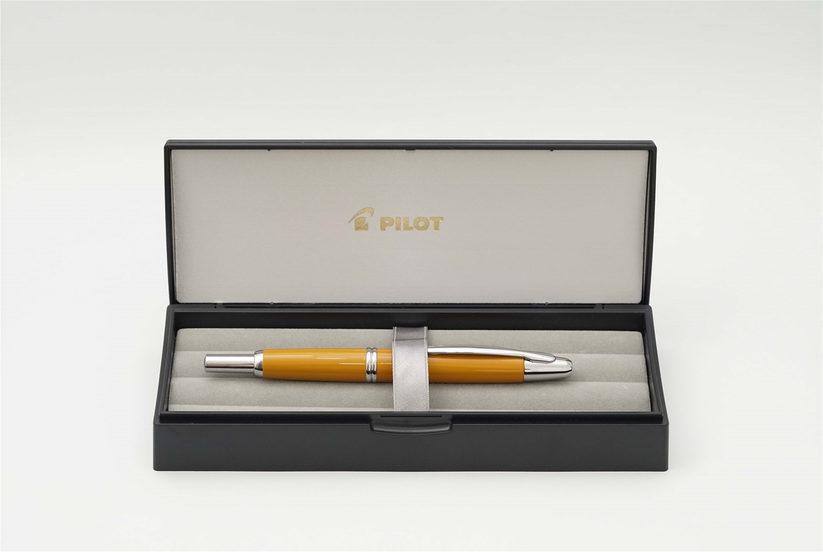 Bút máy Pilot Vanishing Point Capless Deep Yellow Steel F 