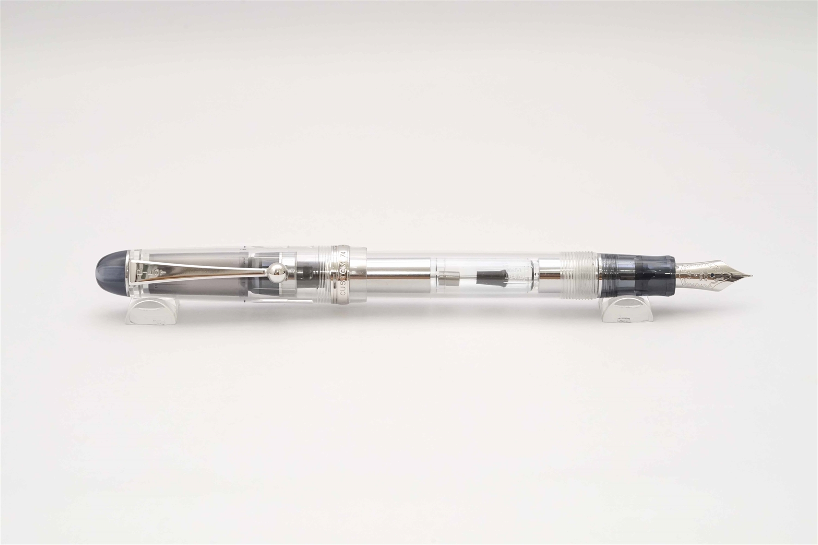 Bút máy Pilot Custom 74 Clear Demonstrator 14K F