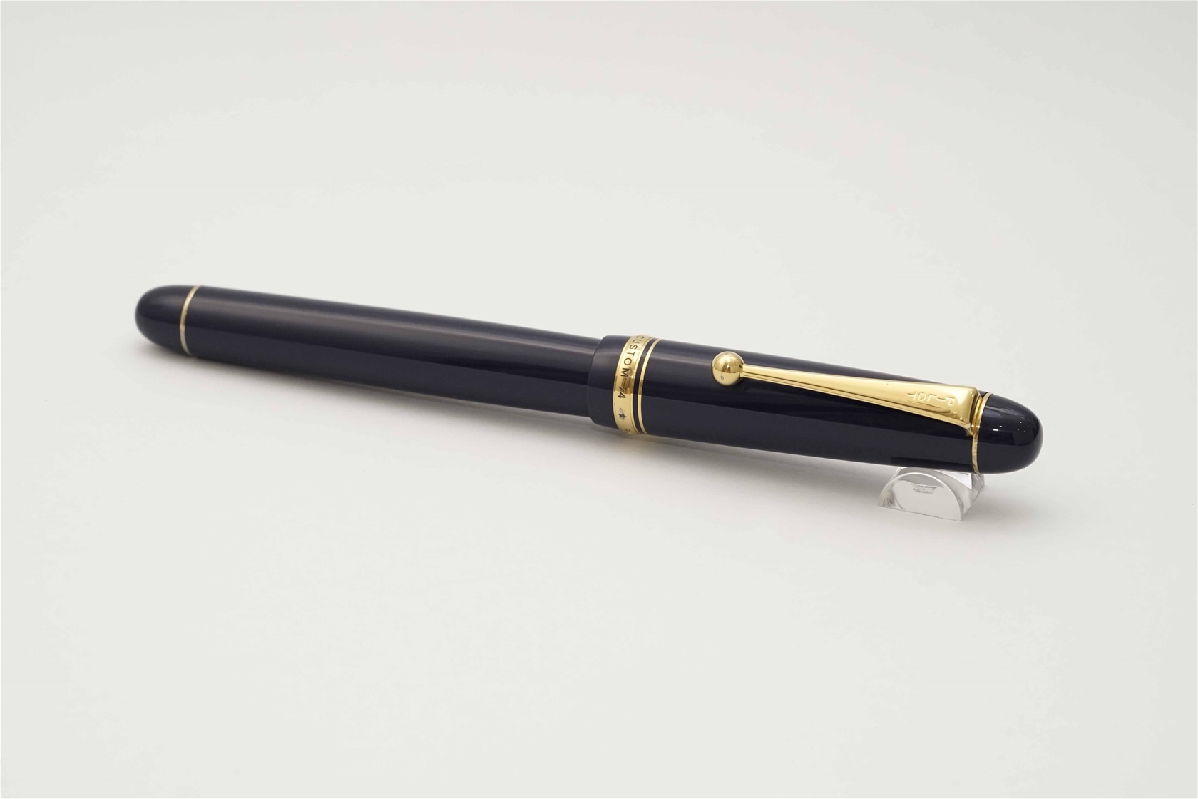 Bút máy Pilot Custom 74 Dark Blue 14K F