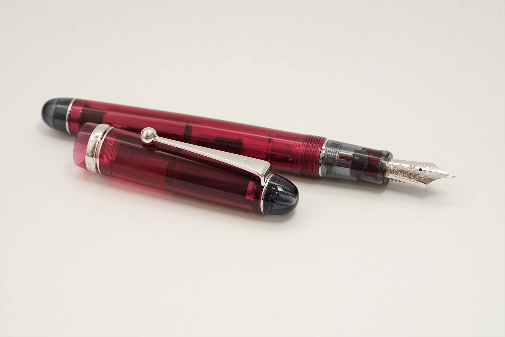 Bút máy Pilot Custom 74 Transparent Wine Red 14K F