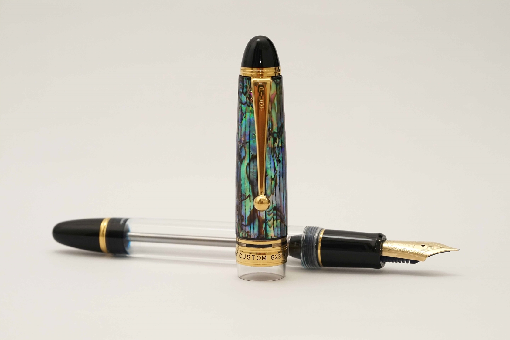 Bút máy Pilot Custom 823 Demonstrator Crystal Transparent with Raden Custom Cap 14K M